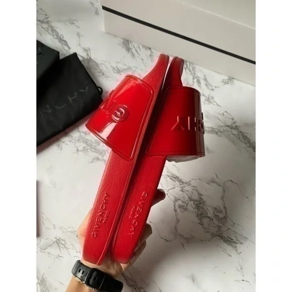 NWB Givenchy Logo Pool Slides - Picture 4 of 11